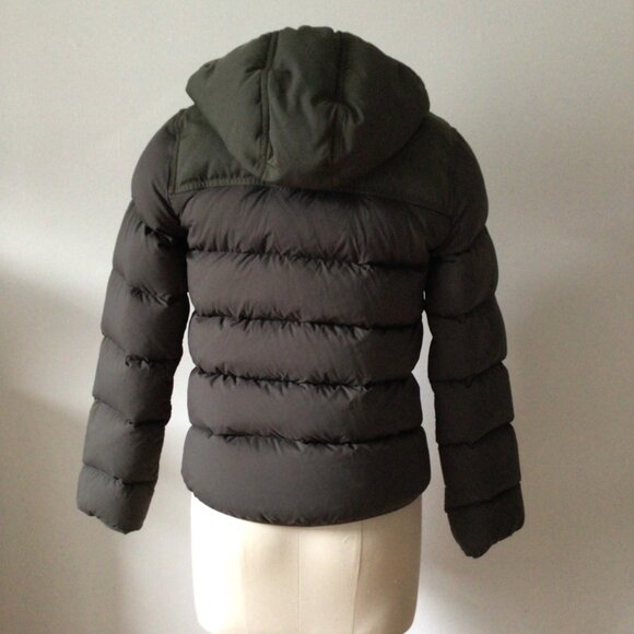 Filson Women's Down Parka Jacket, Size Small, 850 Fill Power - Picture 2 of 10